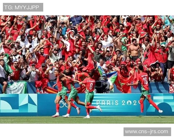 2018世界杯足球盛宴回顾：激情赛场与传奇瞬间的完美交融